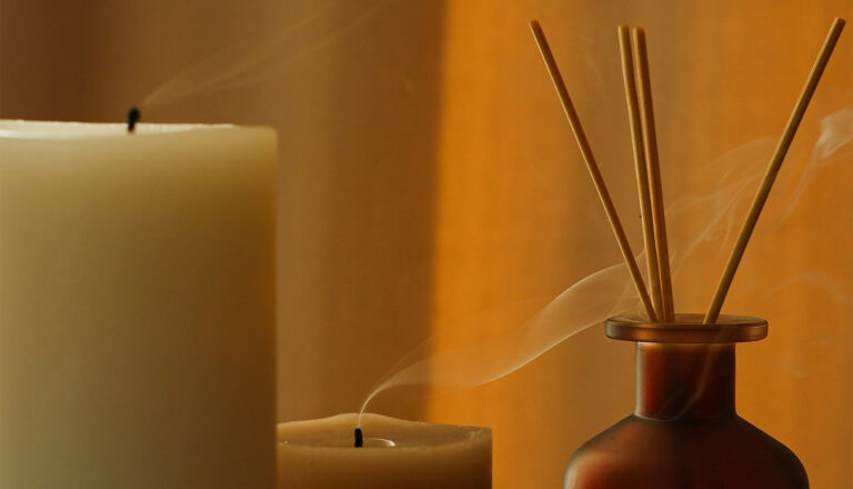 Does Aromatherapy Treatment Include Massage